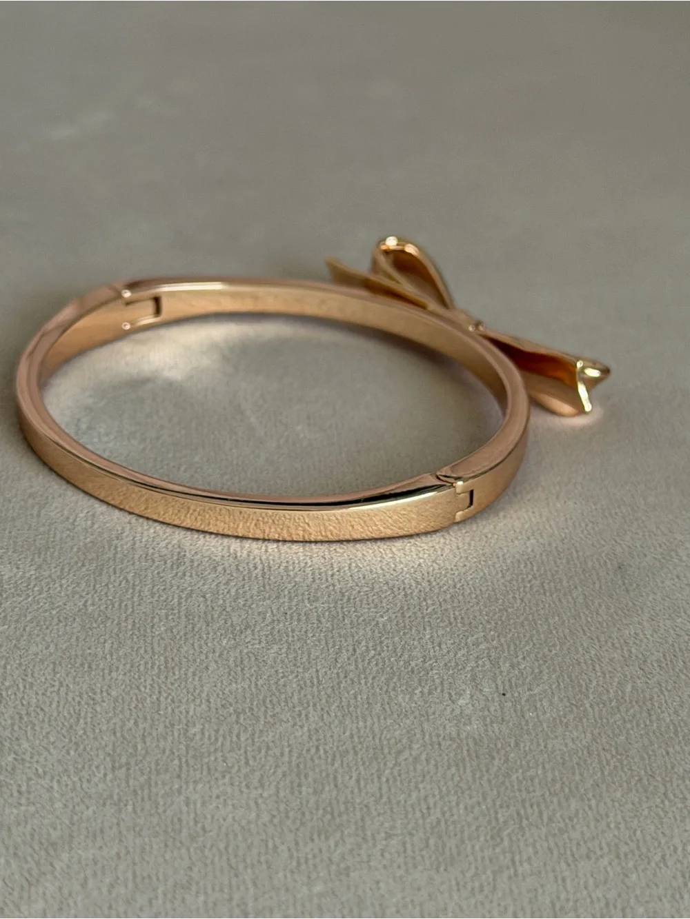 kate spade Rose Gold Take a Bow Bangle 🎀